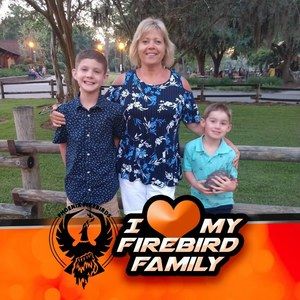 Meet your Posher, Debbie